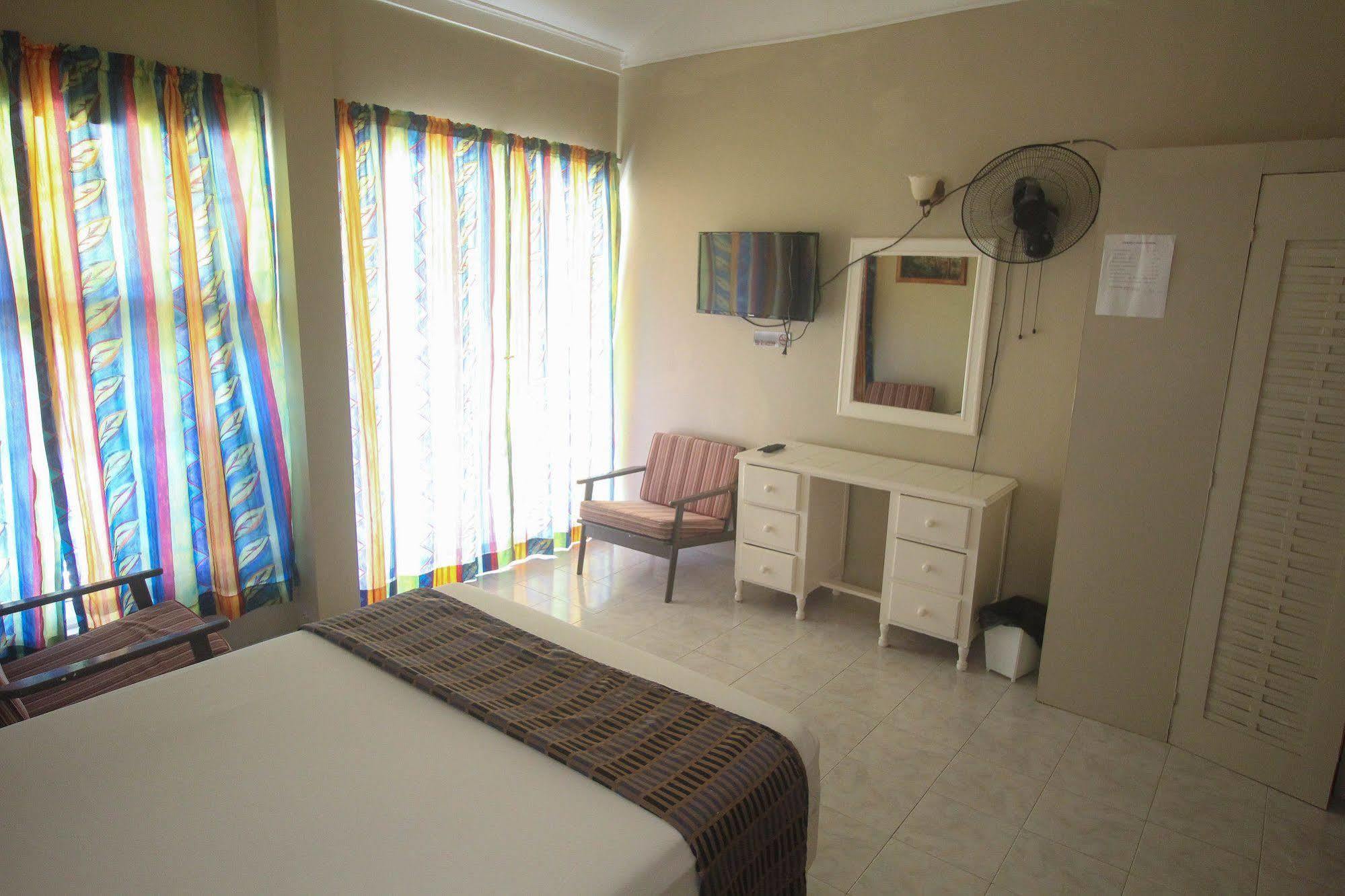 Moonrisevillas Negril Exteriör bild