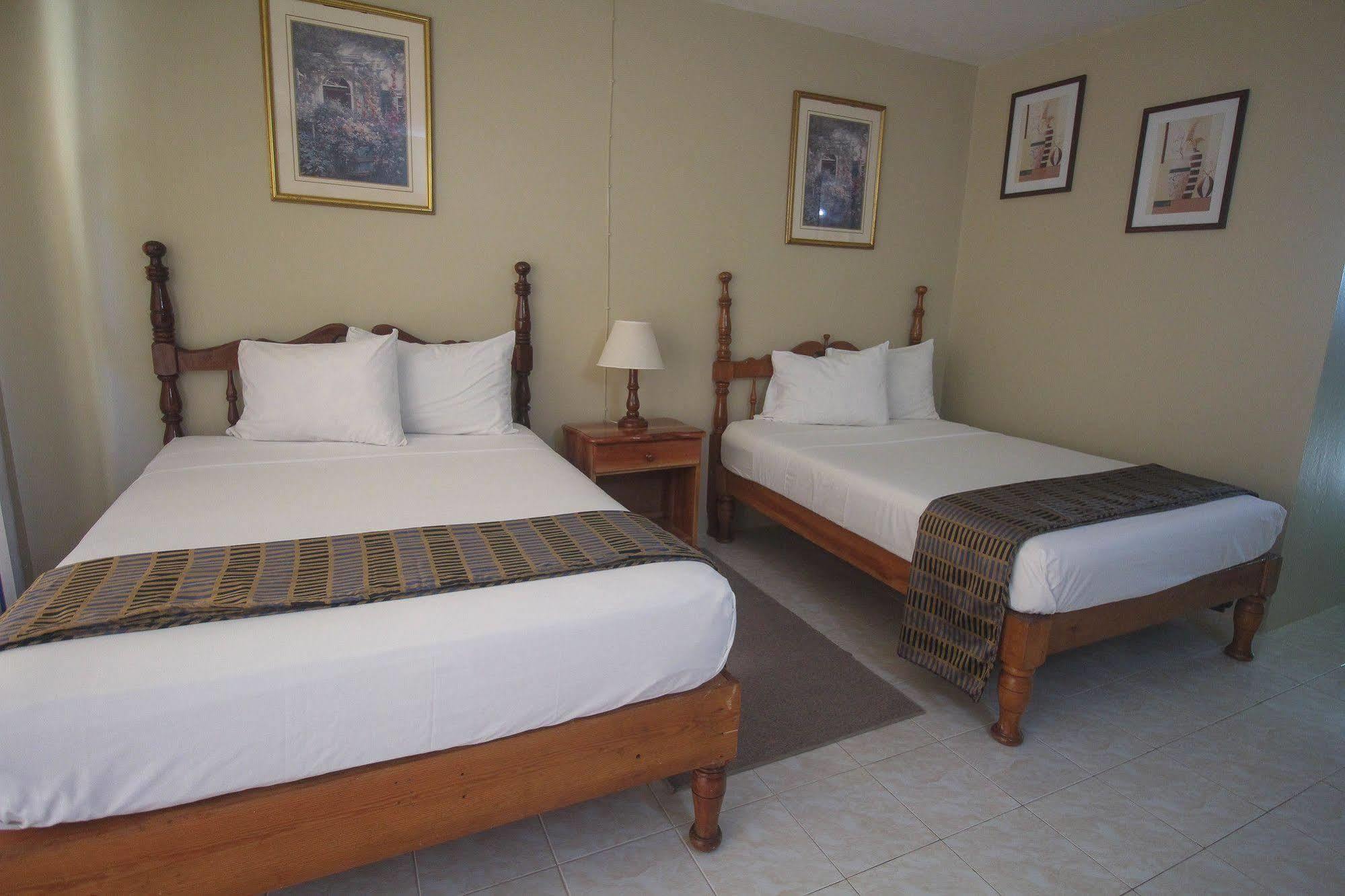 Moonrisevillas Negril Exteriör bild